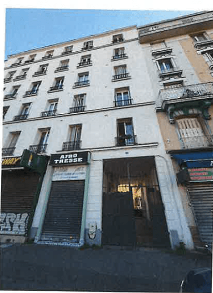 APPARTEMENT de 32.81 m² • Saint-Denis — photo 1